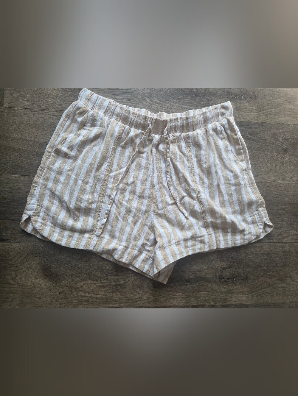 Universal Thread Womens Striped Linen Blend Shorts Size M